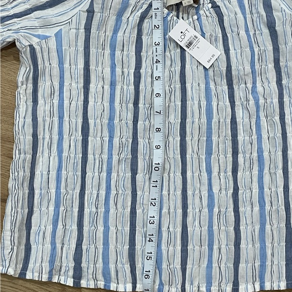 NWT Loft Cropped Peasant Top - Picture 9 of 10